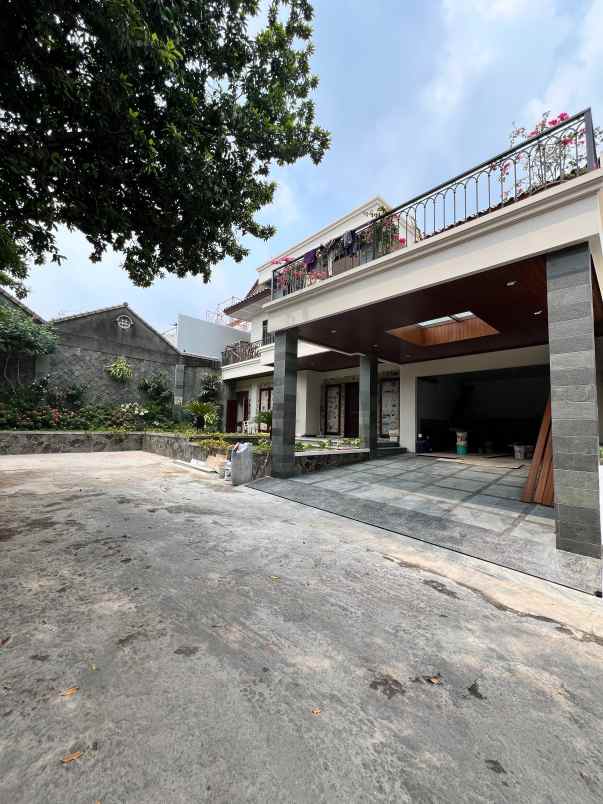 dijual rumah jatipadang