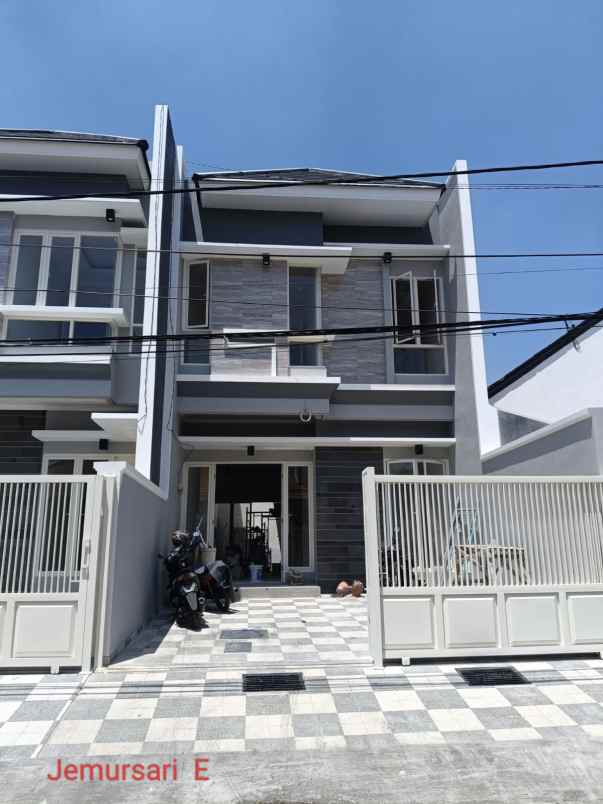 dijual rumah jemursari