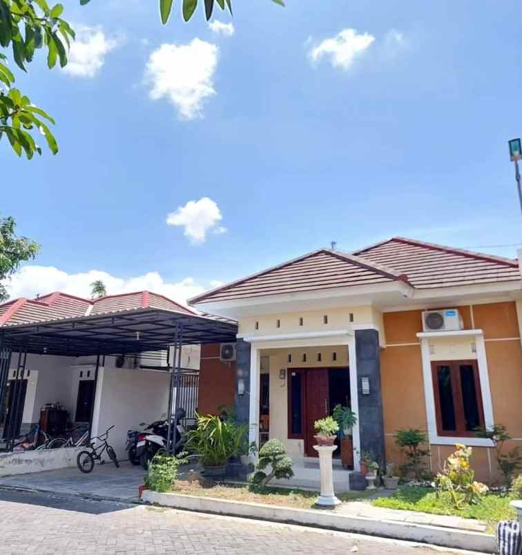 dijual rumah jetis tirtomartani kalasan