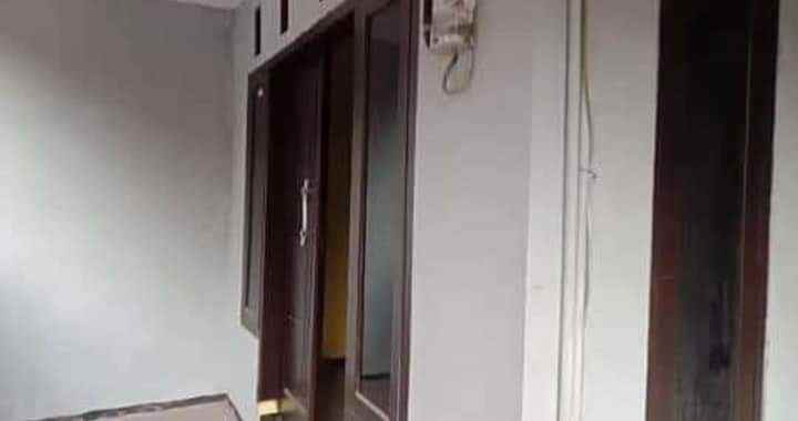 dijual rumah jl ampeldento