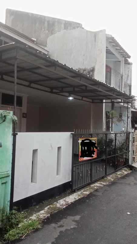 dijual rumah jl antapani bandung