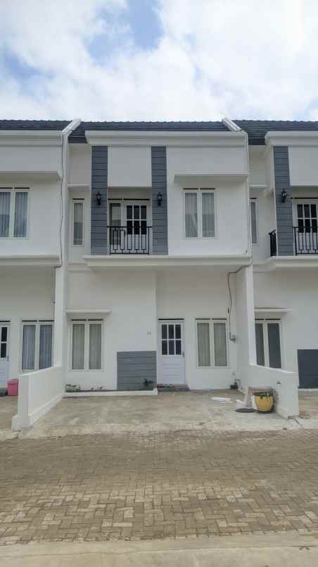 dijual rumah jl borobugis rt 17 rw 3