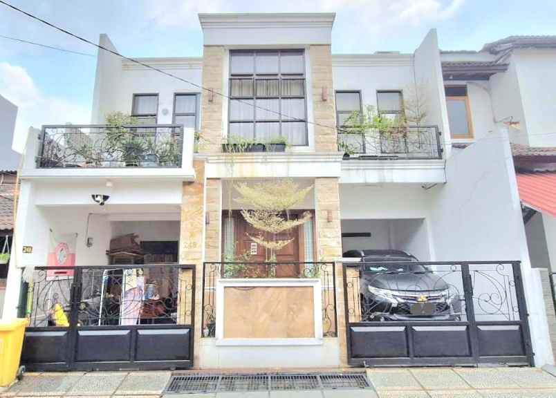 dijual rumah jl cinere raya cinere depok