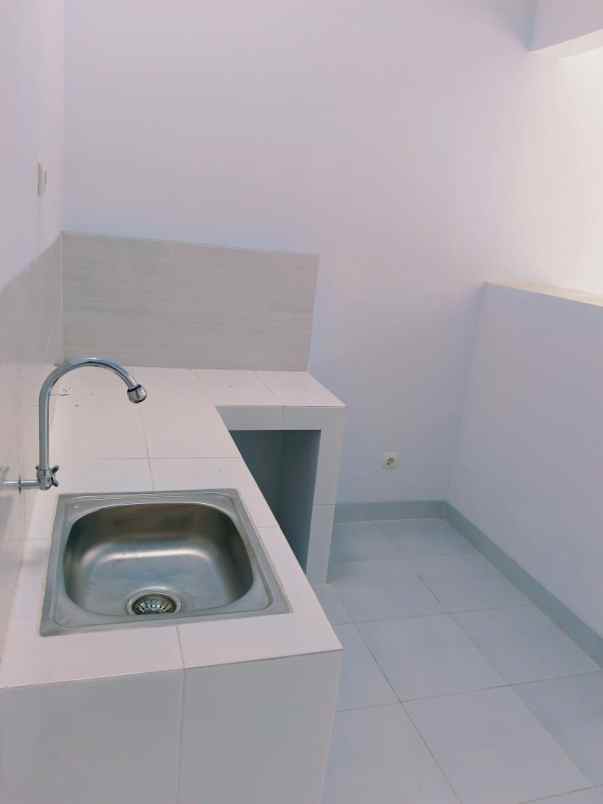 dijual rumah jl citeureup sindangpanon