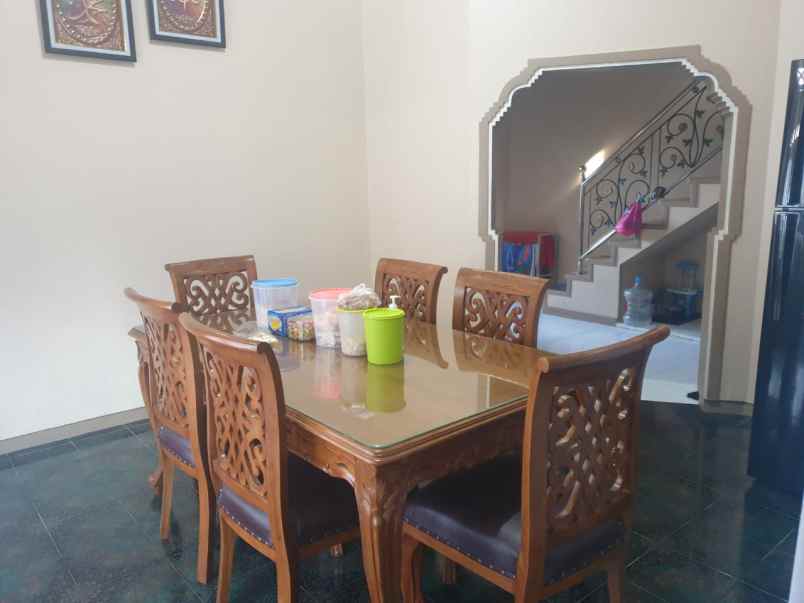 dijual rumah jl dewi sartika