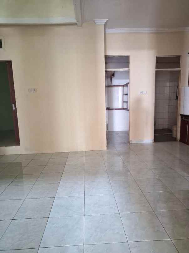 dijual rumah jl gebang mas pulogebang