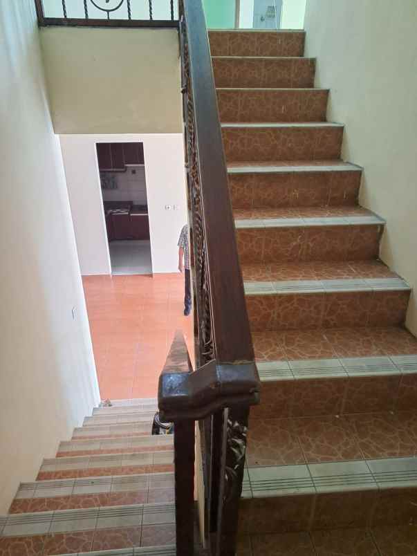 dijual rumah jl gebang mas pulogebang