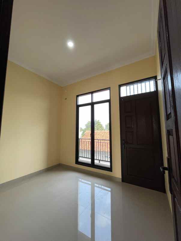 dijual rumah jl h basir pondok kacang barat