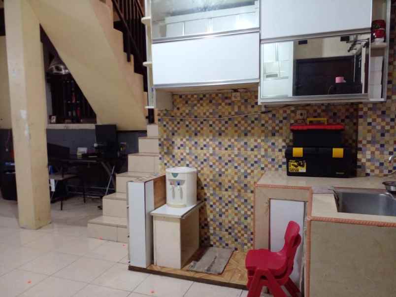 dijual rumah jl haji saabah komplek