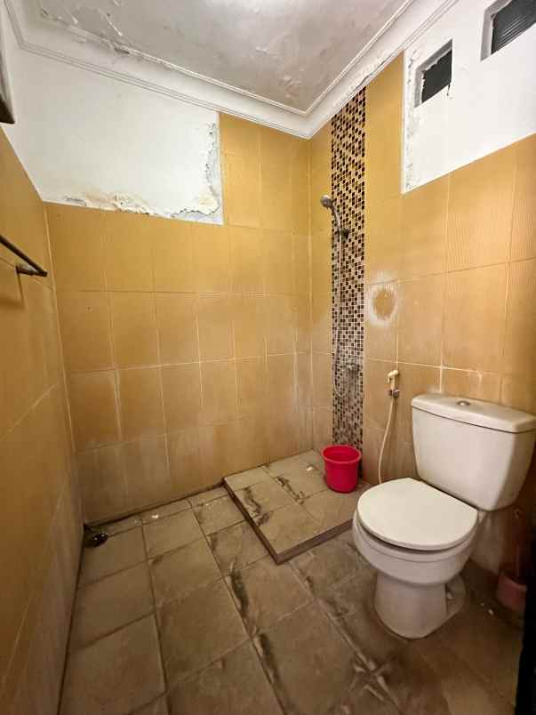 dijual rumah jl hang jebat