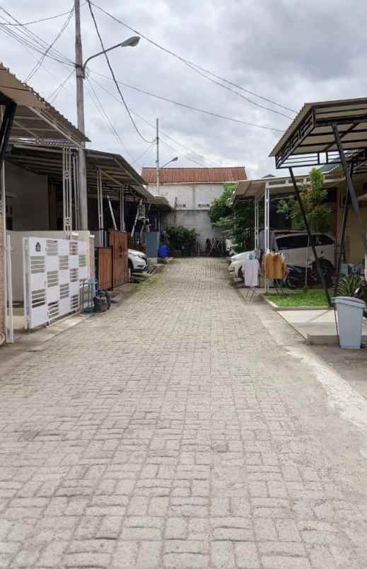 dijual rumah jl kavling p j 5 parung