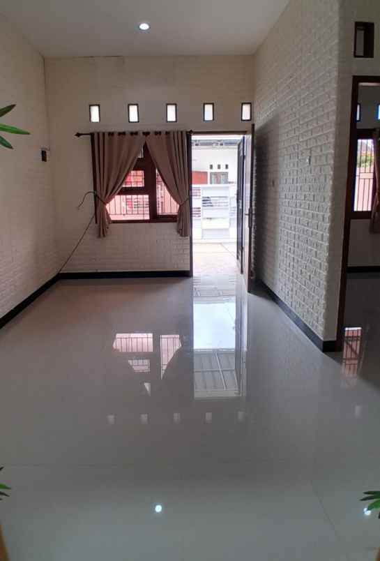 dijual rumah jl kavling p j 5 parung