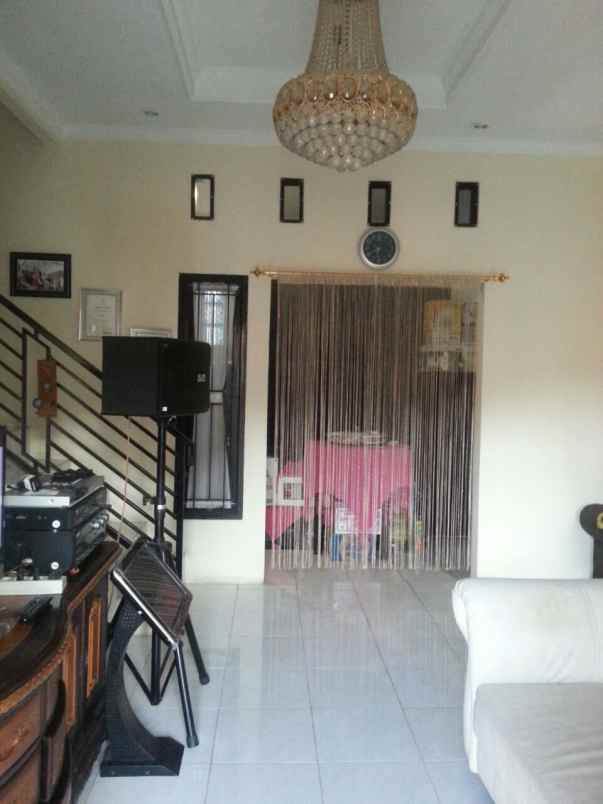 dijual rumah jl lenteng agung