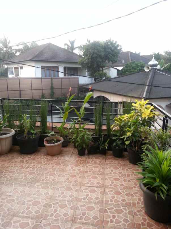 dijual rumah jl lenteng agung