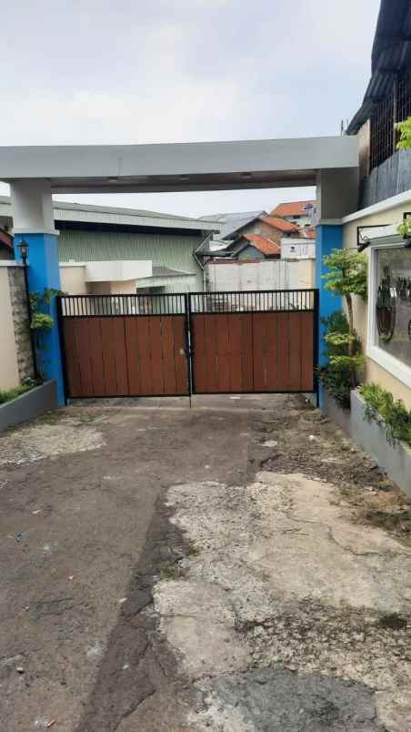 dijual rumah jl lkr pkp no 1 klp dua