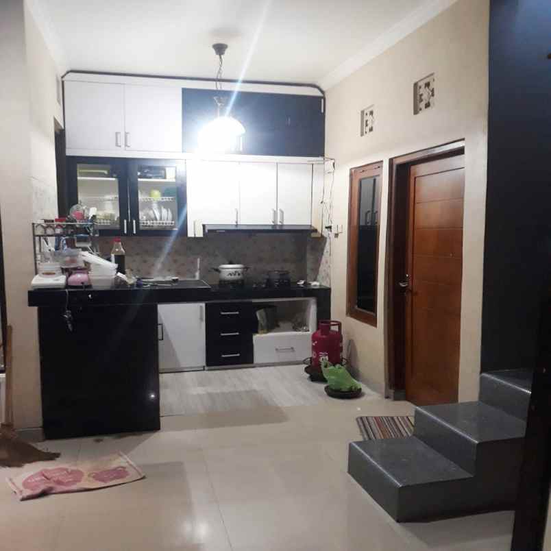 dijual rumah jl mahesa jenar iii no 1