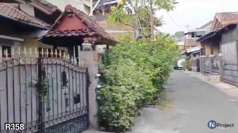 dijual rumah jl mawar btn sweta indah