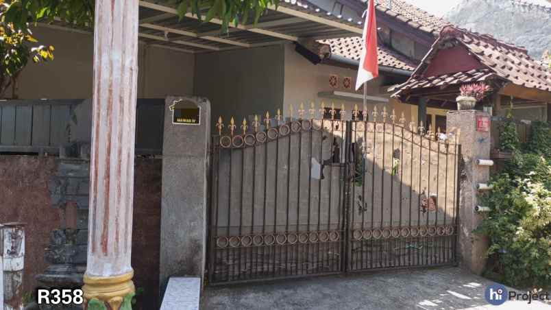 dijual rumah jl mawar btn sweta indah