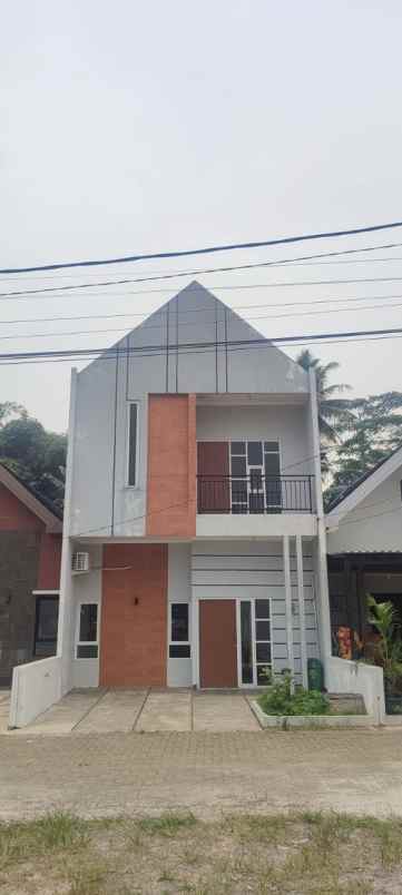 dijual rumah jl mt haryono taman rahayu