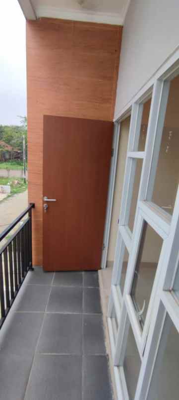 dijual rumah jl mt haryono taman rahayu