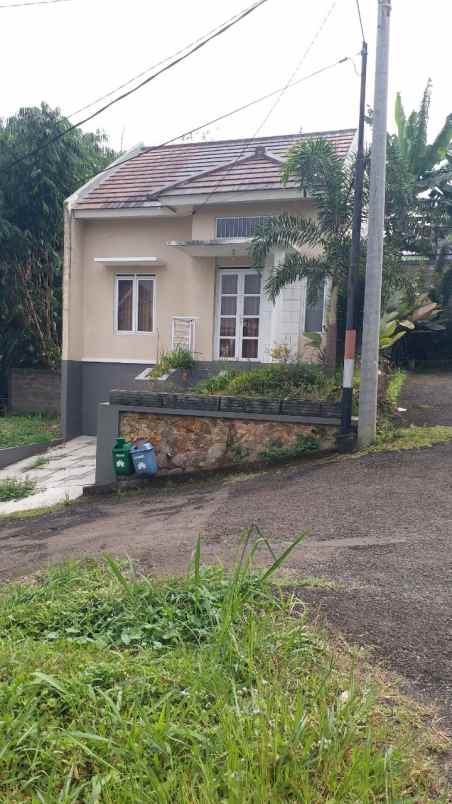 dijual rumah jl padasuka km 1 9 kel