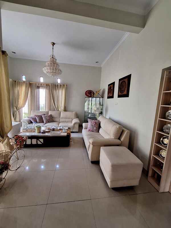 dijual rumah jl pandega marta pogung kidul