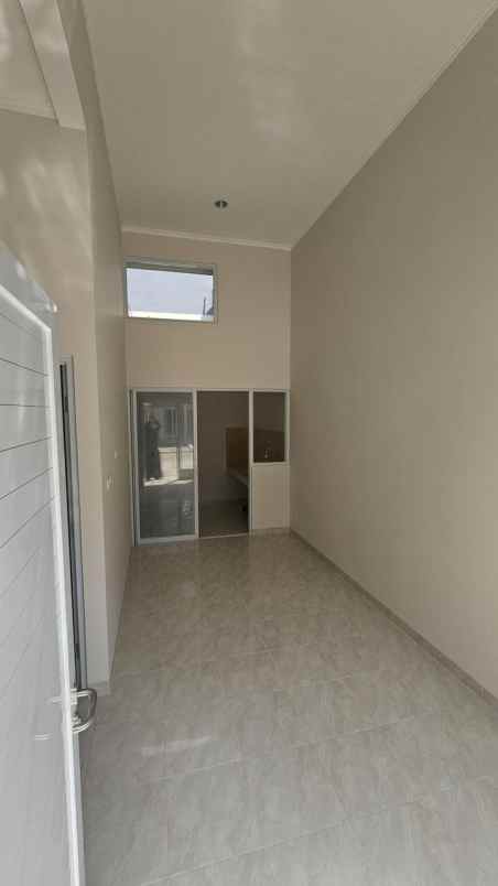 dijual rumah jl parpostel raya jati