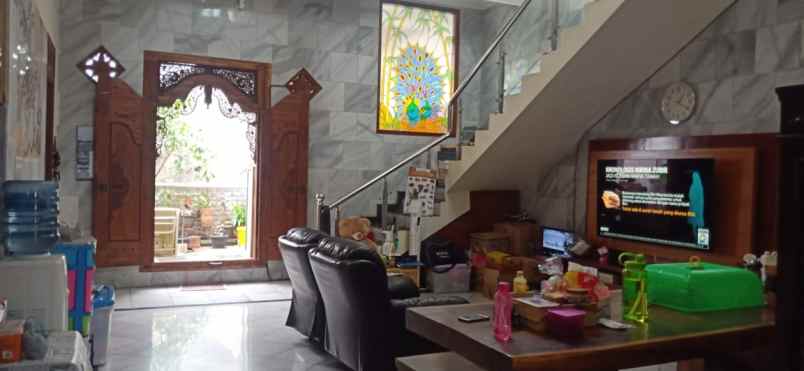 dijual rumah jl pinang ranti ii