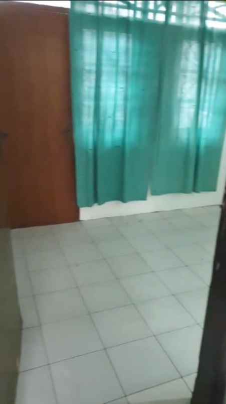 dijual rumah jl pondok bambu duren