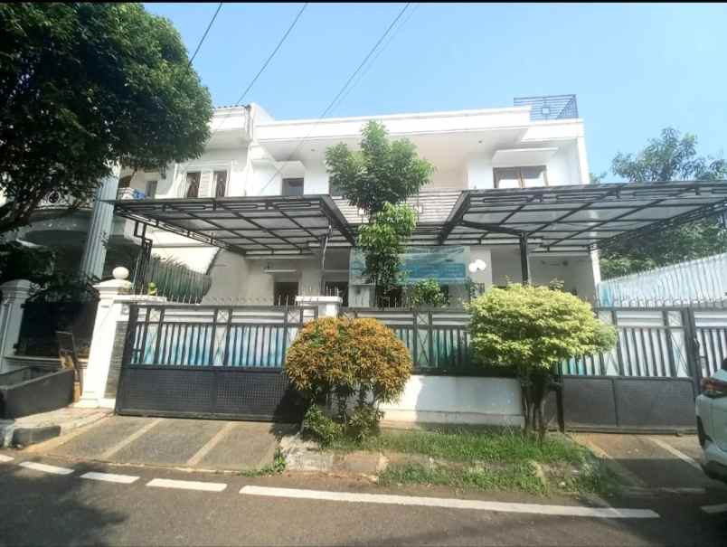 dijual rumah jl pondok kelapa duren