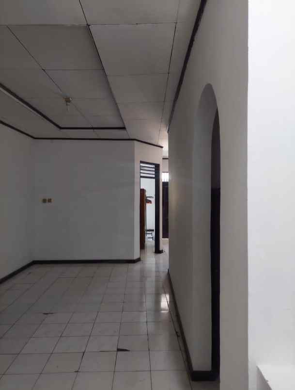 dijual rumah jl pondok kelapa duren