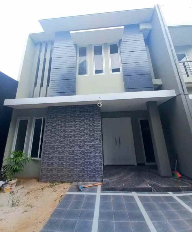 dijual rumah jl pondok kelapa duren