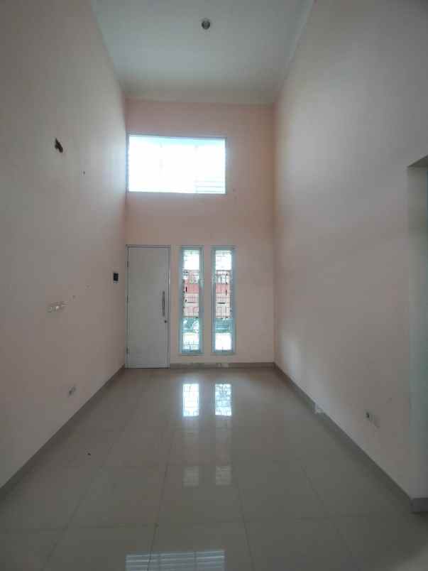 dijual rumah jl purwodadi