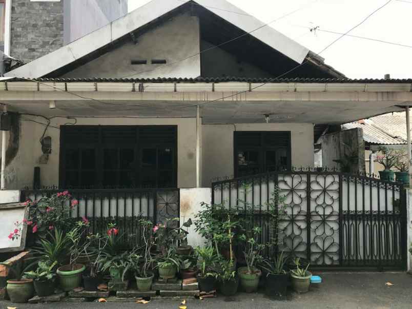 dijual rumah jl rawamangun jakarta timur