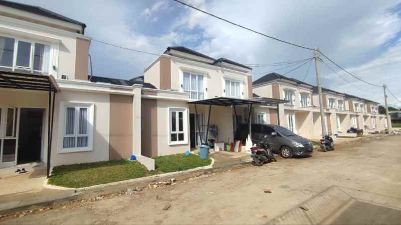 dijual rumah jl raya setu cilodong