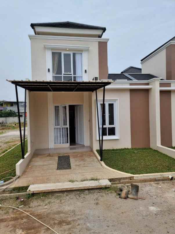 dijual rumah jl raya setu cilodong