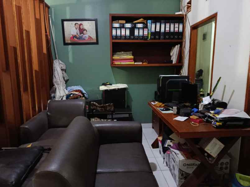 dijual rumah jl rengasdengklok antapani
