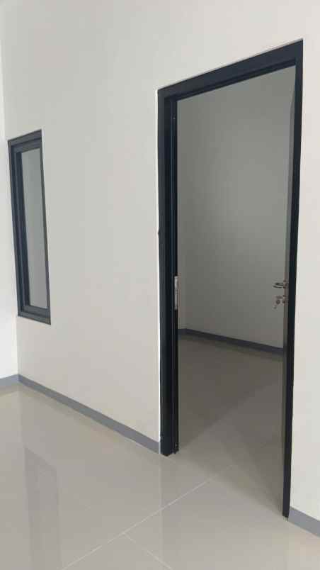 dijual rumah jl smp1 cileunyi bandung