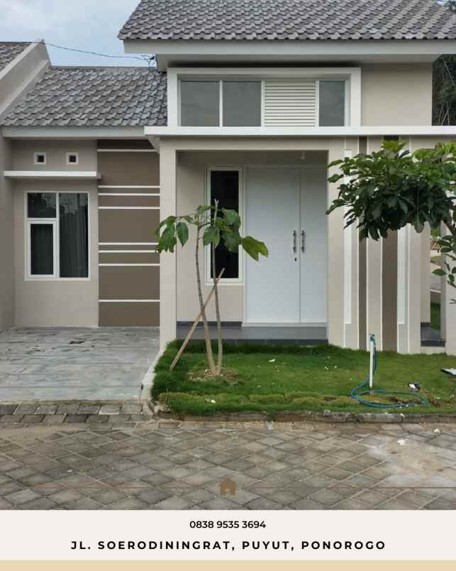 dijual rumah jl soerodiningrat puyut