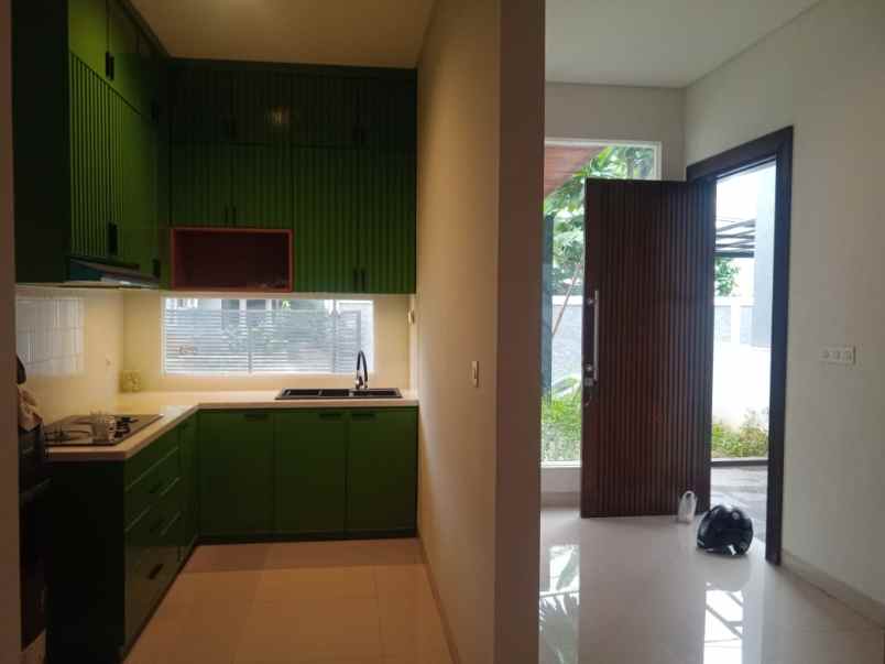 dijual rumah jl statistik pondok bambu