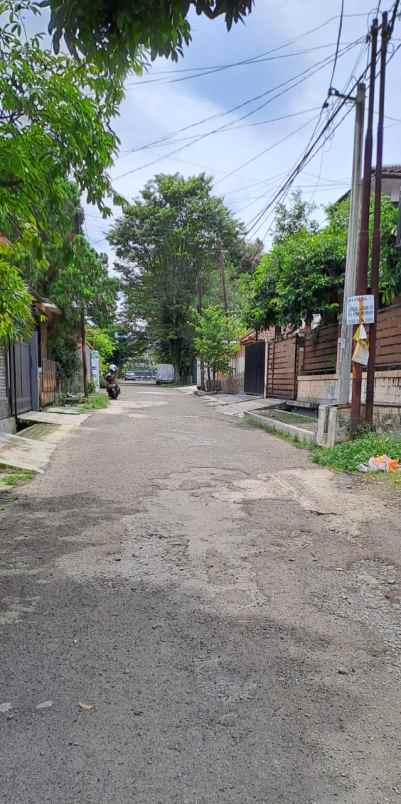 dijual rumah jl tamborin turangga