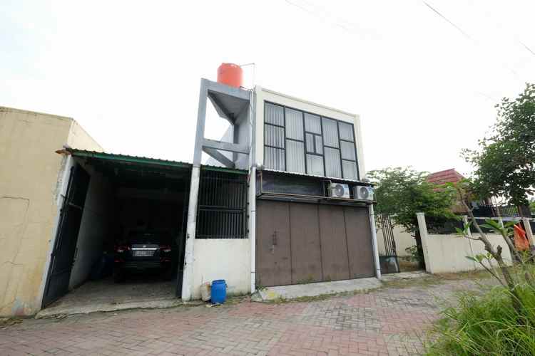 dijual rumah jl waduk cengklik