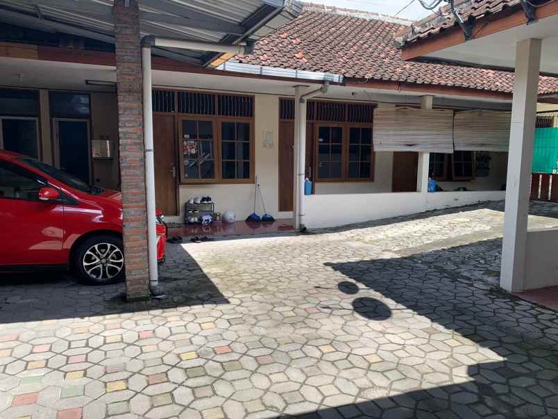 dijual rumah jl wonocatur gg manggis