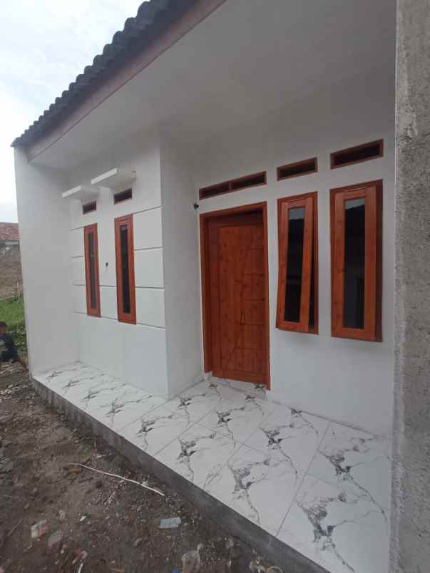 dijual rumah jln bojong tanjung