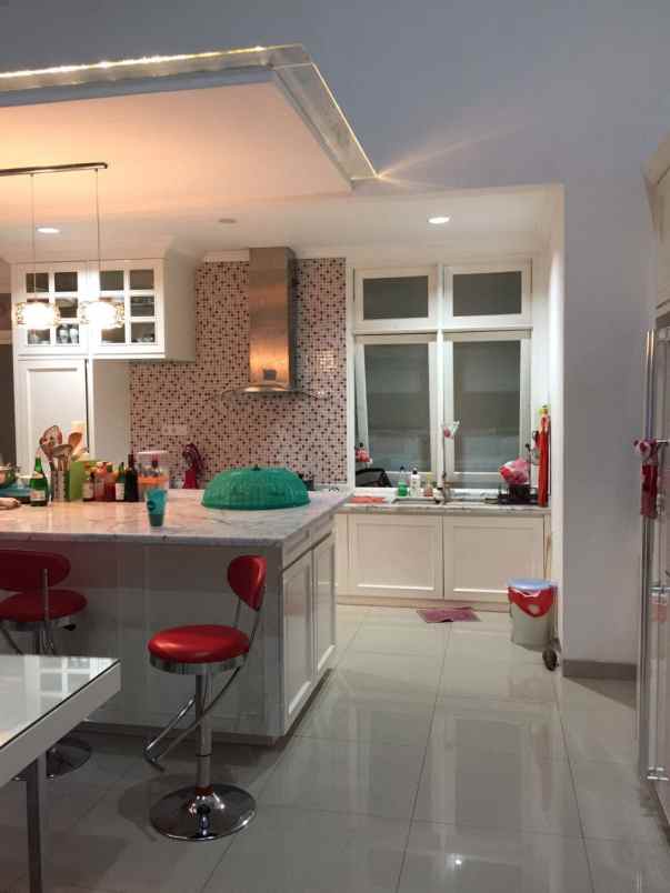 dijual rumah jln kayuputih tengah ii b