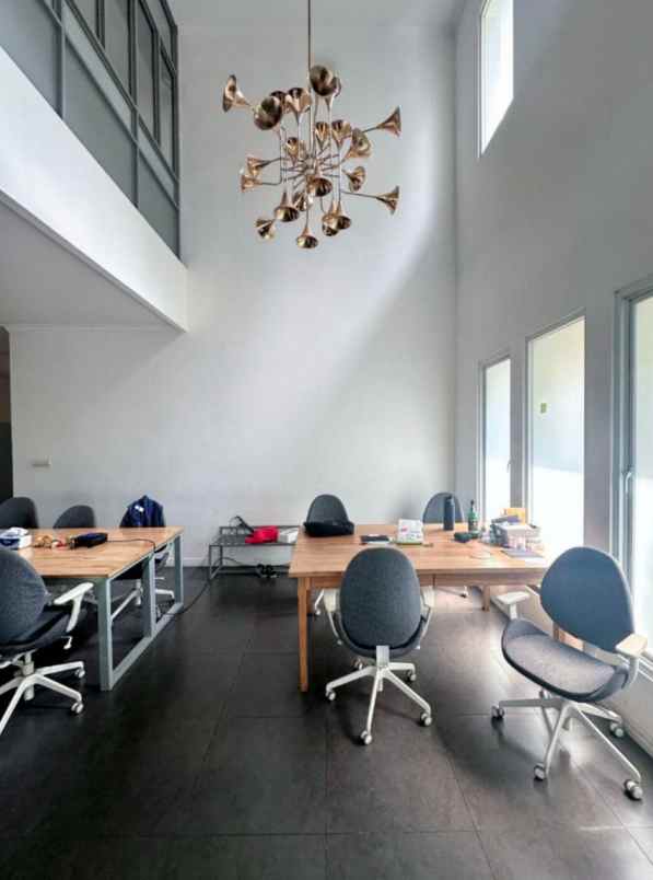 dijual rumah jln lebak bulus raya