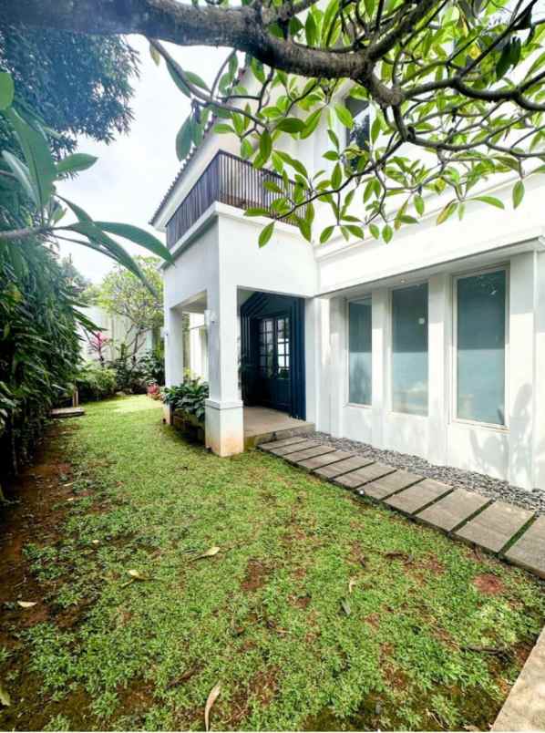 dijual rumah jln lebak bulus raya