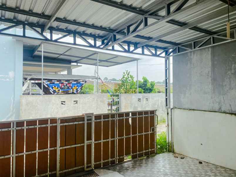 dijual rumah joho prambanan klaten jawa