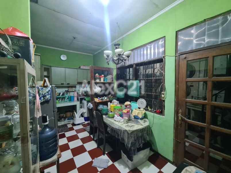 dijual rumah jurang mangu barat