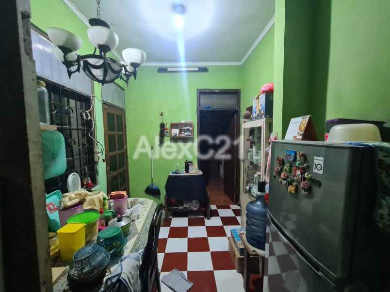 dijual rumah jurang mangu barat